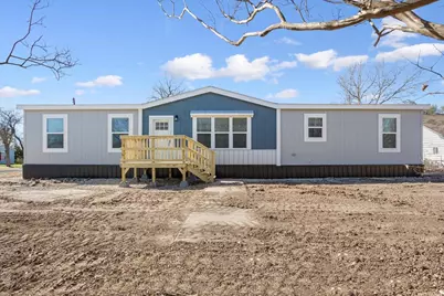 201 N Carpenter Street, Mart, TX 76664 - Photo 1