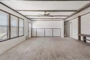 201 N Carpenter St, Mart, TX 76664 - Photo 7