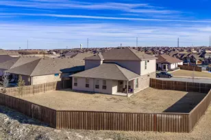 186 Dogwood Ave, Rhome, TX 76078 - Photo 33