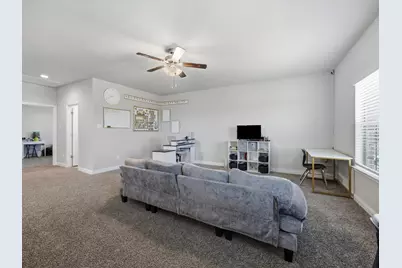 186 Dogwood Avenue, Rhome, TX 76078 - Photo 21