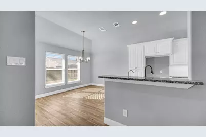 924 E 5th Street, Springtown, TX 76082 - Photo 13