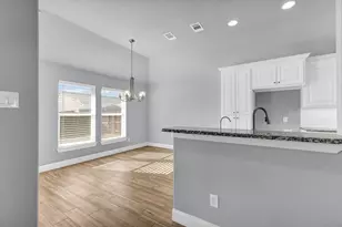 924 E 5th St, Springtown, TX 76082 - Photo 13