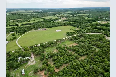 385 Hilltop Drive, Mineral Wells, TX 76067 - Photo 5