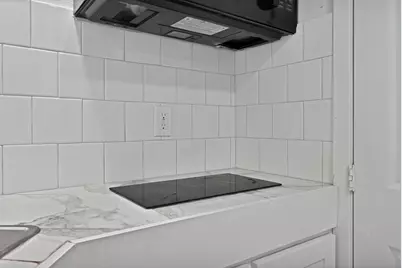 928 S Windomere Avenue #B, Dallas, TX 75208 - Photo 9