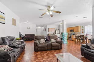 5039 Berridge Ln, Dallas, TX 75227 - Photo 5