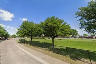 5039 Berridge Ln, Dallas, TX 75227 - Photo 15