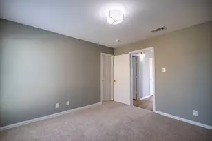 1204 Calico Ln, Arlington, TX 76011 - Photo 19