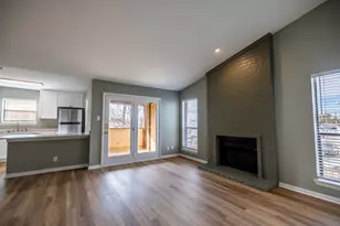 1204 Calico Ln, Arlington, TX 76011 - Photo 9