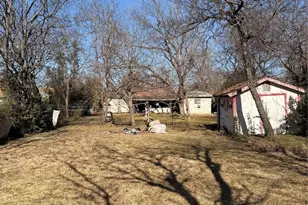 114 E Park Pl Dr, Lancaster, TX 75134 - Photo 9