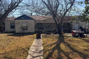 114 E Park Pl Dr, Lancaster, TX 75134 - Photo 1