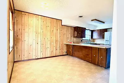 1954 E Booth Street, Paris, TX 75460 - Photo 3