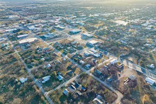 206 E 2nd St, Breckenridge, TX 76424 - Photo 33