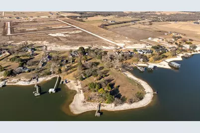 139 Lakeshore Drive, Waxahachie, TX 75165 - Photo 37