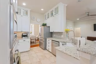 625 Palo Duro Dr, Hurst, TX 76054 - Photo 9