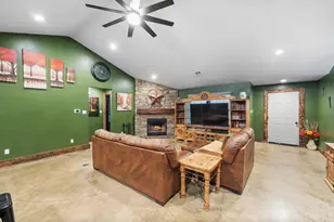 17821 Co Rd 4069, Kemp, TX 75143 - Photo 5