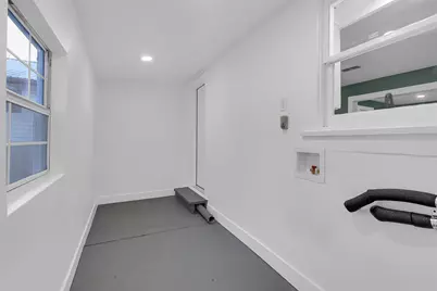 611 W College Street, Jacksboro, TX 76458 - Photo 27