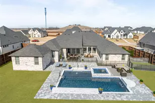 221 Oakmont Dr, Haslet, TX 76052 - Photo 3