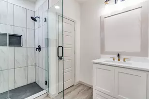 1113 Seaford Dr, Dallas, TX 75217 - Photo 15