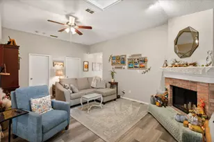 5724 Autumn Wheat Trail, Arlington, TX 76017 - Photo 7