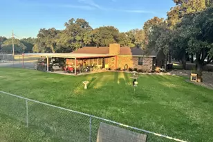 310 Centeridge Ln, Graham, TX 76450 - Photo 3