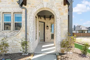 2107 Redding Dr, Mansfield, TX 76084 - Photo 3