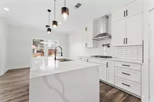 1638 Garden Dr, Dallas, TX 75215 - Photo 5