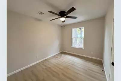 106 Timbercrest Drive, Mabank, TX 75156 - Photo 7