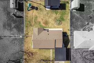 911 S Ave M Ave, Clifton, TX 76634 - Photo 33