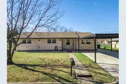 911 S Avenue M Avenue, Clifton, TX 76634 - Photo 3