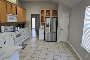 1033 Harriman Dr, Saginaw, TX 76131 - Photo 5