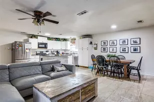 10523 Castlerock Dr, Dallas, TX 75217 - Photo 3