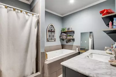 10523 Castlerock Drive, Dallas, TX 75217 - Photo 13