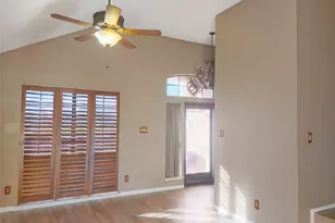 5430 Blue Cove Dr, Garland, TX 75043 - Photo 3