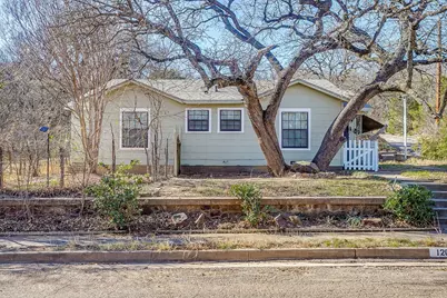 1205 5th Avenue, Mineral Wells, TX 76067 - Photo 5