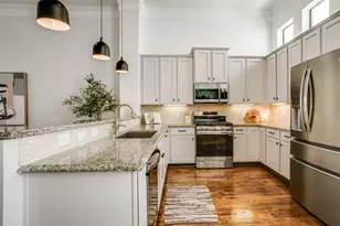 2123 Diversey St, Dallas, TX 75201 - Photo 11