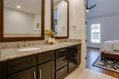 2123 Diversey Street, Dallas, TX 75201 - Photo 31