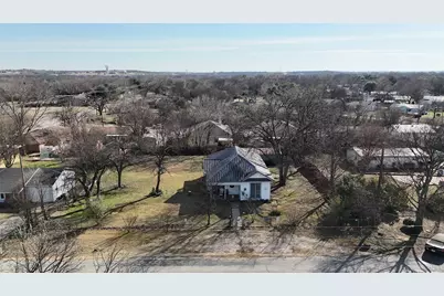 213 W Eldred Street, Burleson, TX 76028 - Photo 21