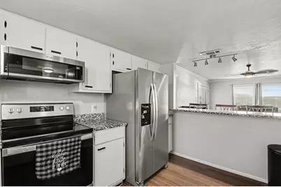 108 Harbor Drive #204, Runaway Bay, TX 76426 - Photo 13