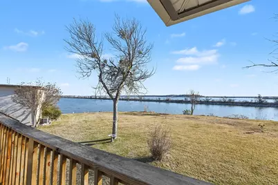108 Harbor Drive #204, Runaway Bay, TX 76426 - Photo 23