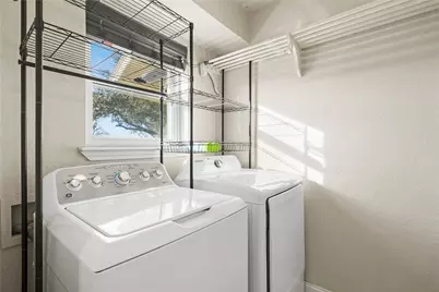 1614 Chesterfield Drive, Carrollton, TX 75007 - Photo 7