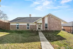 1614 Chesterfield Dr, Carrollton, TX 75007 - Photo 1