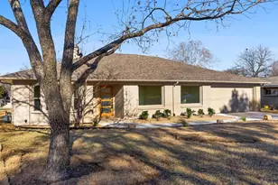 5816 Wedgworth Rd, Fort Worth, TX 76133 - Photo 3