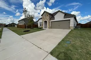 1109 Colonial Bluff Ln, Princeton, TX 75407 - Photo 3