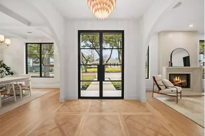 6814 Dalhart Lane, Dallas, TX 75214 - Photo 3