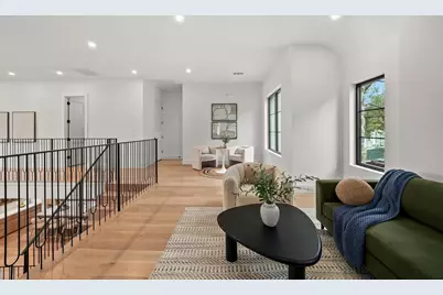 6814 Dalhart Lane, Dallas, TX 75214 - Photo 31