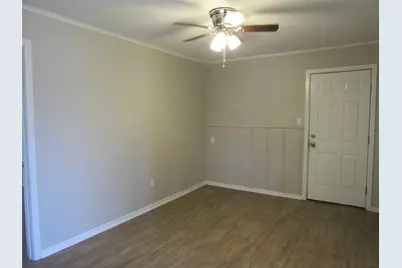 3807 Beverly Drive, Beverly Hills, TX 76711 - Photo 5