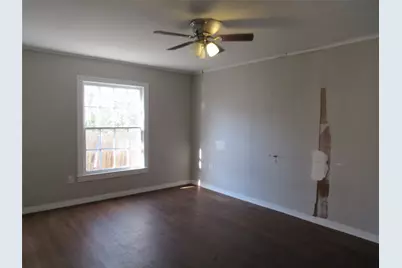 3807 Beverly Drive, Beverly Hills, TX 76711 - Photo 11