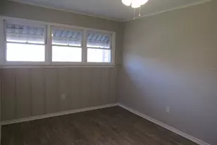 3807 Beverly Dr, Beverly Hills, TX 76711 - Photo 7