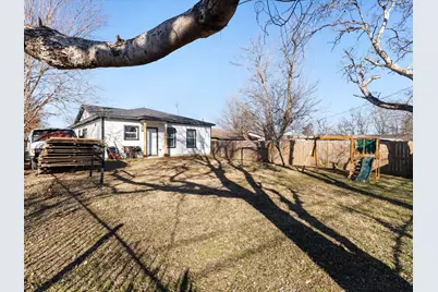 1304 E Mulkey Street, Fort Worth, TX 76104 - Photo 19