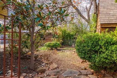 2129 Elmwood Boulevard, Dallas, TX 75224 - Photo 27